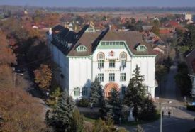 Batsányi János Gimnázium épülete