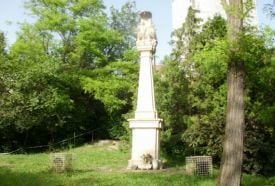 Torbágyi Szentháromság-szobor