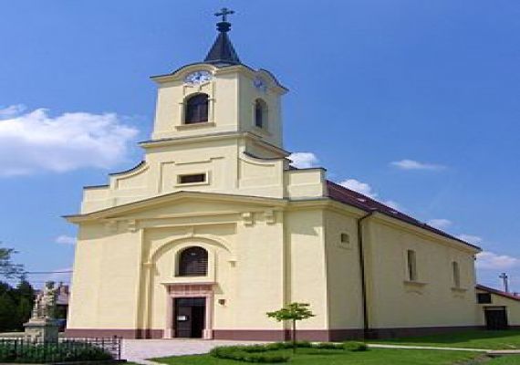 Nepomuki Szent János-szobor