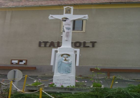 Kastély (Pálos rendi barátok által építtetett)