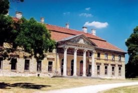 Cziráky-kastély