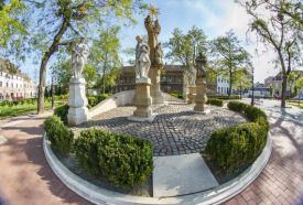 Szentháromság - szobor