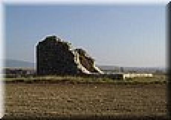 Árpádkori templomrom