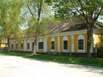 Királyi Borház és Pincemúzeum – 2. kép