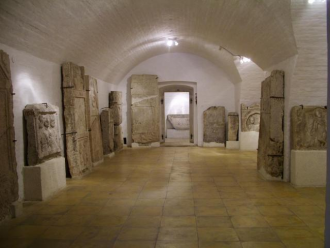 Római Kőtár - Lapidarium Brigetionese – 2. kép