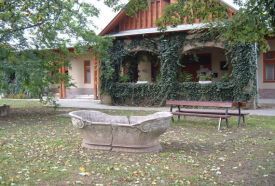 Szolnoki Művésztelep Galériája