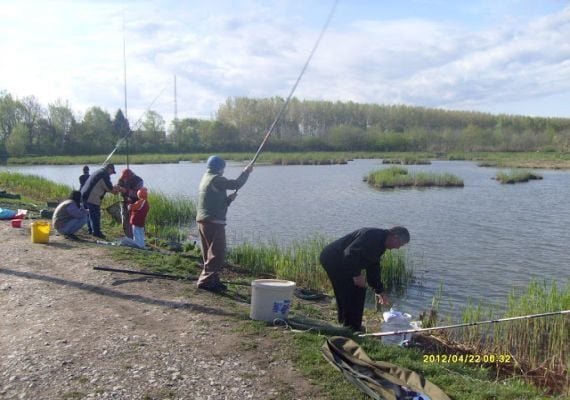 Sziki Tó