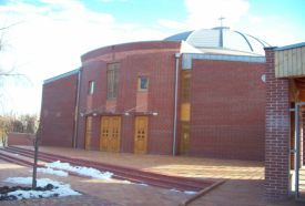 Szent Család Templom – 2. kép
