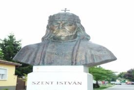 Szent István Király Római Katolikus Plébániatemplom