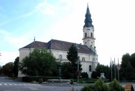 Római Katolikus templom - Szent Márton Plébánia – 2. kép