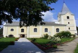 Szent András Római Katolikus Templom