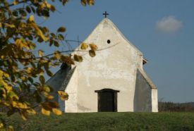 Árpád-kori temetőkápolna