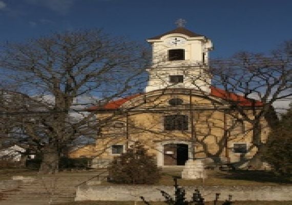 Szent Péter és Pál tiszteletére épített templom