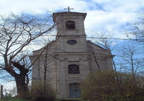 Pátyi Római Katolikus Temetőkápolna