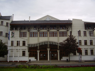 Erdei János  Sportcsarnok