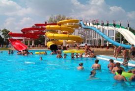 Kecskeméti Élményfürdő és Csúszdapark