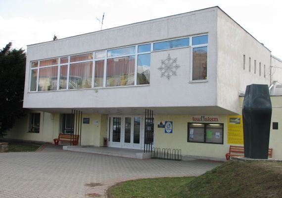 Sportcsarnok
