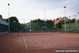 Ságvári Club és Sportcentrum