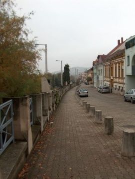 Aradi Vértanúk útja mellszobrai – 3. kép
