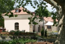 Platán Étterem
