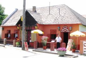 Retro Étterem Pizzéria – 2. kép
