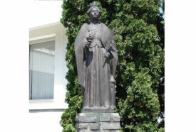 Szent Borbála szobor