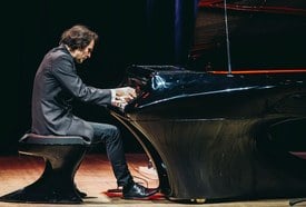 BOGÁNYI GERGELY SZÓLÓESTJE