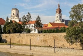 Győr 7 csodája – hajós városnézés