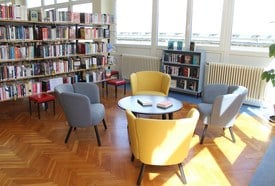 Könyvjelzők szabadlábon