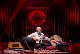 Mantrameditációs ülőkoncert