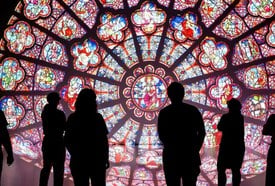 Notre-Dame - A hit és történelem katedrálisa
