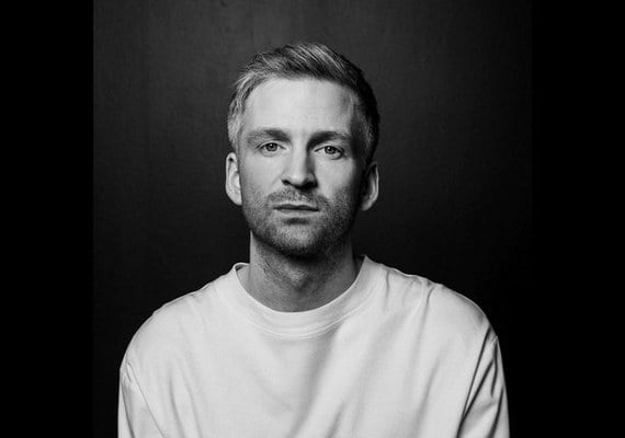 Ólafur Arnalds: Falling Apart Together