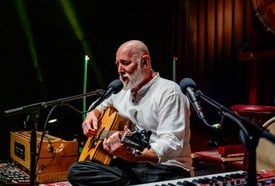Ölvedi Gábor: Mantrakoncert