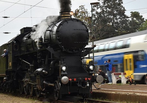 Száncsengő Expressz