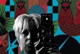 Színekben élt élet – Claire Vasarely életmű-kiállítása