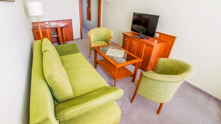 Főépületi kétlégterű standard apartman – 1. kép