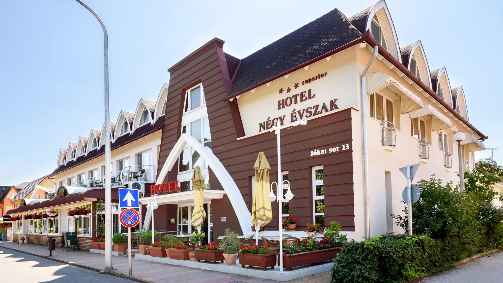 Hotel Négy Évszak