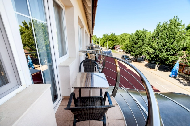 Hotel Négy Évszak – 11. kép