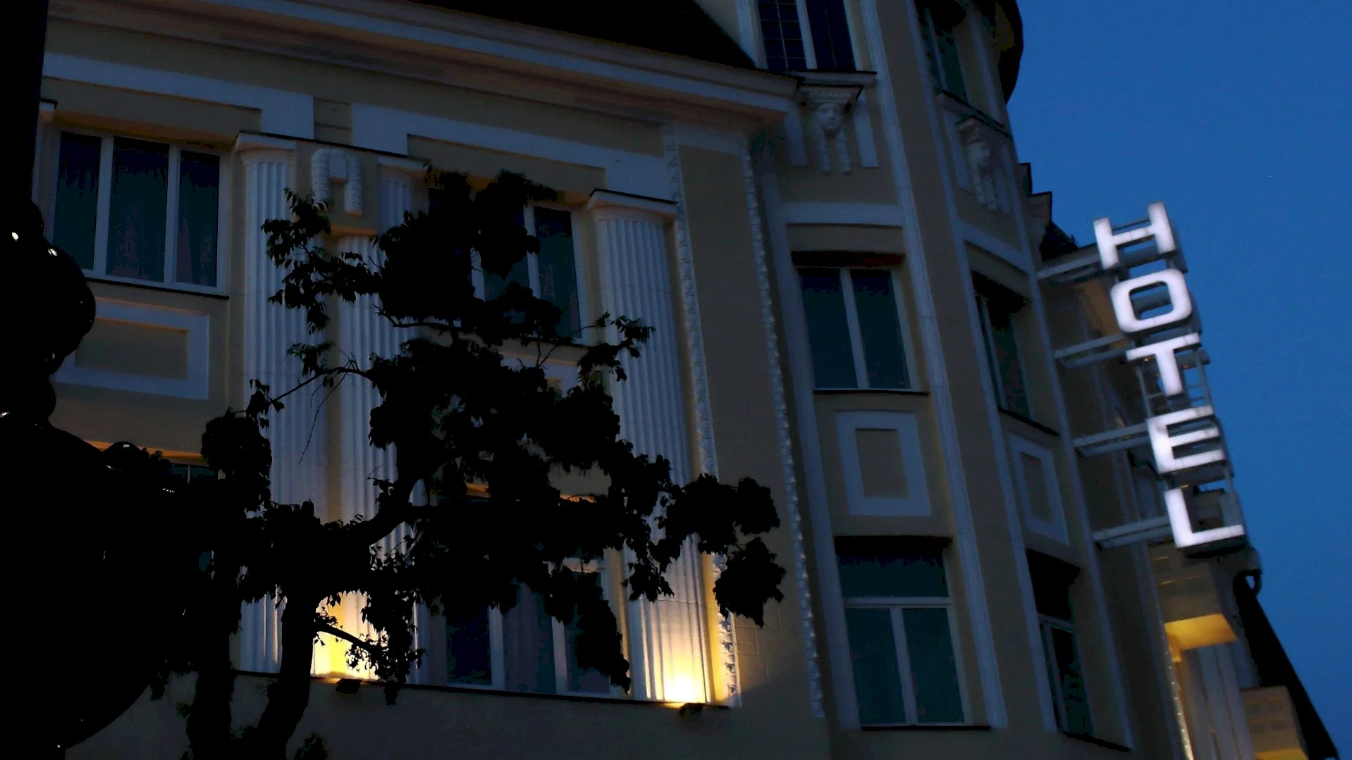Hotel Central – 18. kép