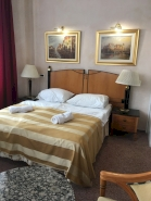 Hotel Central – 2. kép