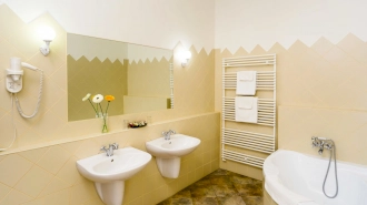 Károlyi-Kastély Hotel & Restaurant – Sport, szabadidő