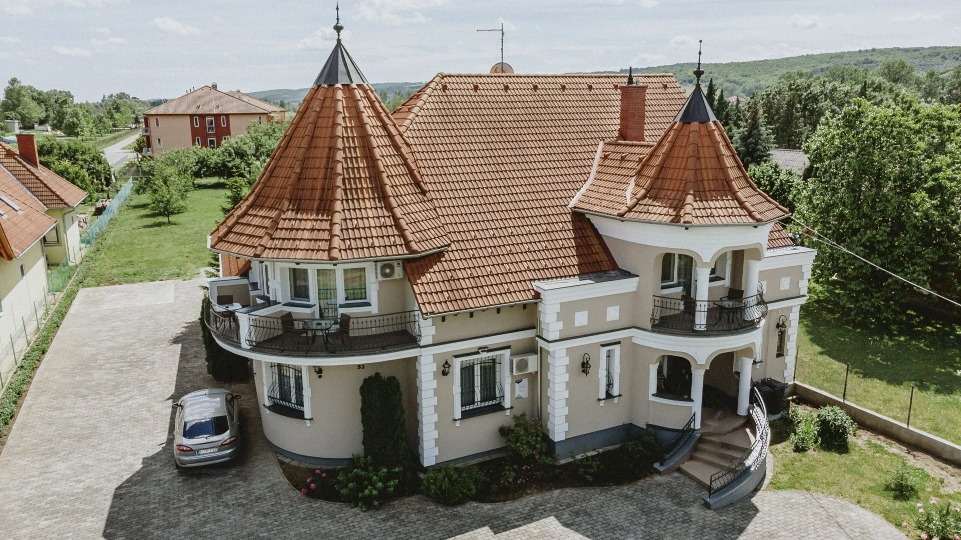 Admirál Villa