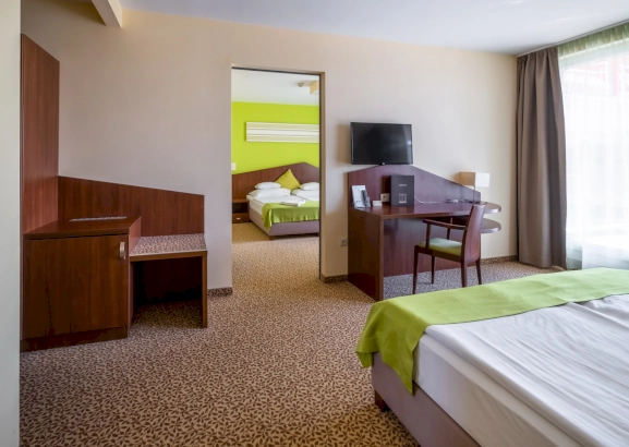 Deluxe családi szoba -  2 felnőtt és 2 gyermek vagy 3 felnőtt részére – 1. kép
