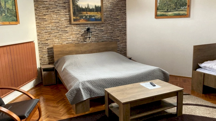 Családi szoba 4 főre – 3. kép