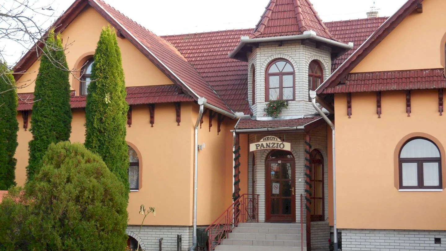 Hegyi Panzió