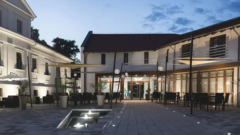 Munkácsy Hotel