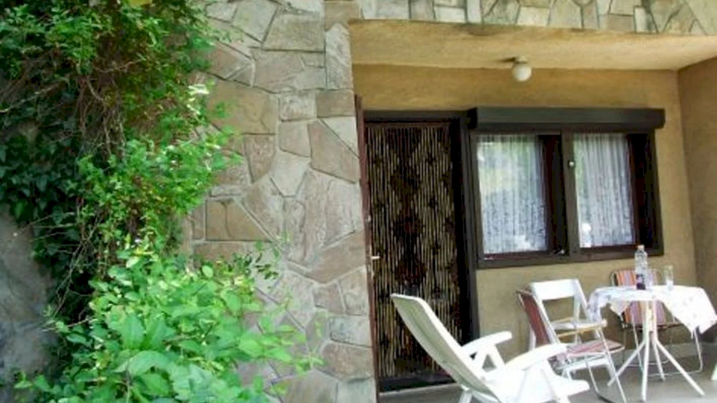 Napsugár Apartman