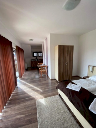 Emeleti apartman 2 fő részére  – 4. kép