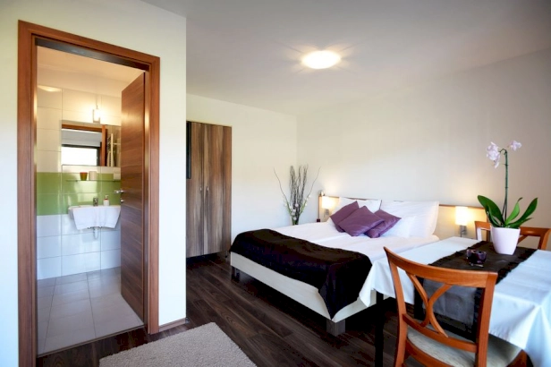 Földszinti apartman – 2. kép