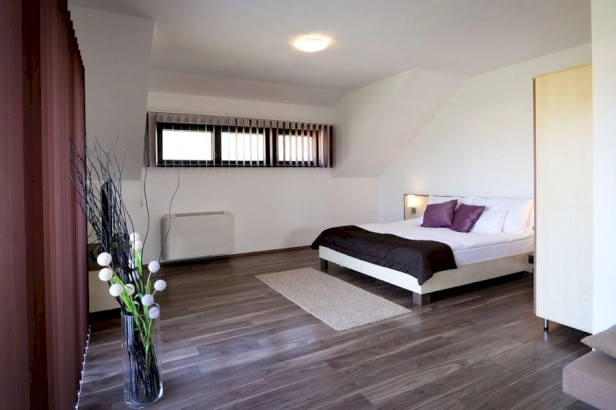 Emeleti apartman – 1. kép
